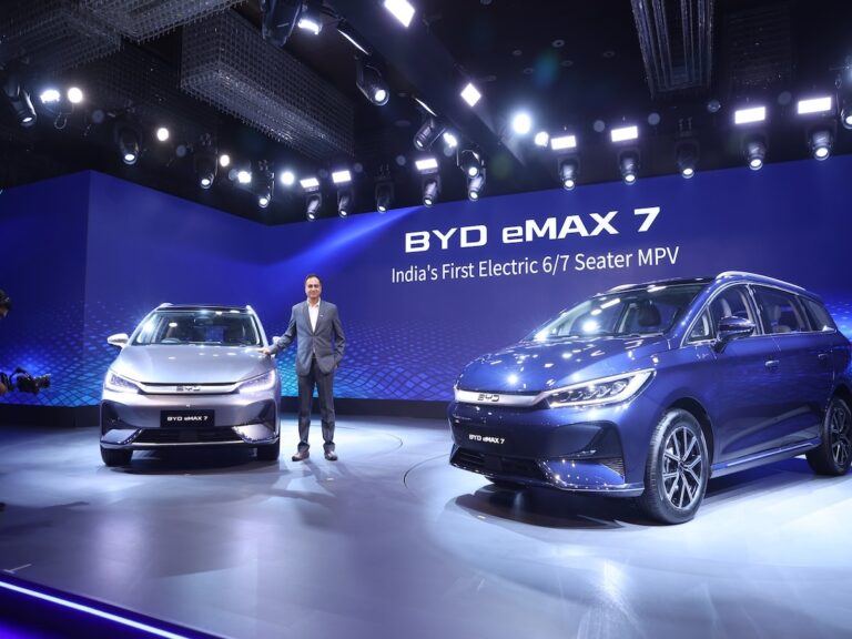 BYD eMAX 7